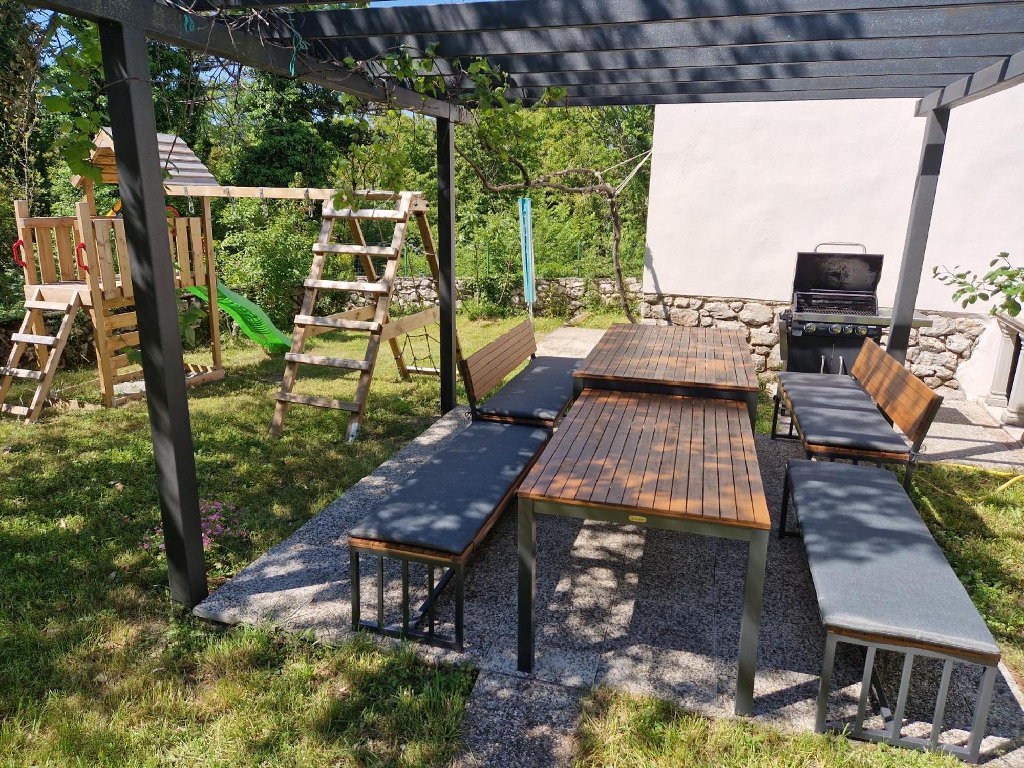 Valja - 55m2 - Sea View - Garden - Grill * Jadranovo